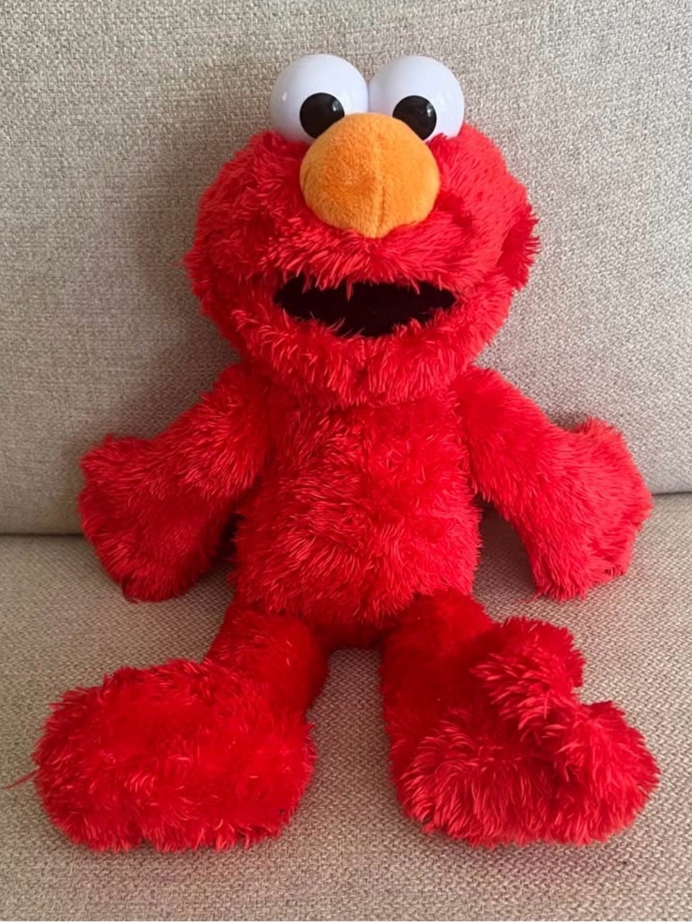 Tickle Me Elmo 12” Plush Toy – Talking & Laughing | Works Great | Sesame Street